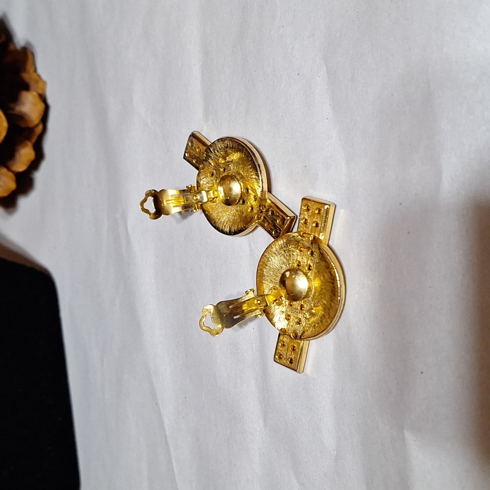 Retro Statement Earrings - image 4